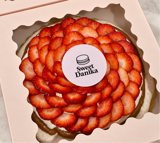 🍓SMALL🍓 Signature Pavlova (8" / serves 6-8)